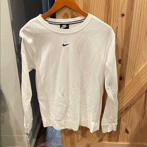 Nike White Crew Neck Sweatshirt